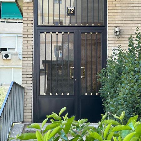 Ever House Ifema Mar De Cristal Madrid Bagian luar foto