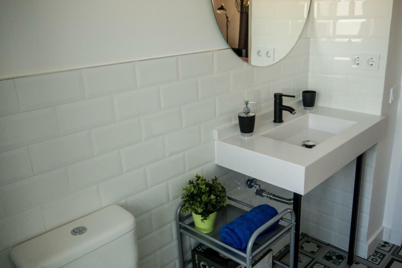 Ever House Ifema Mar De Cristal Madrid Bagian luar foto