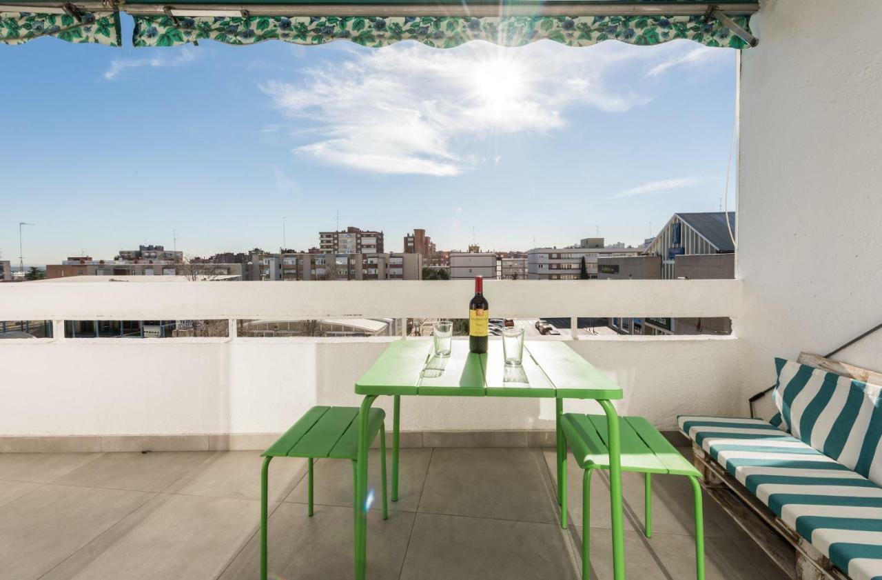 Ever House Ifema Mar De Cristal Madrid Bagian luar foto