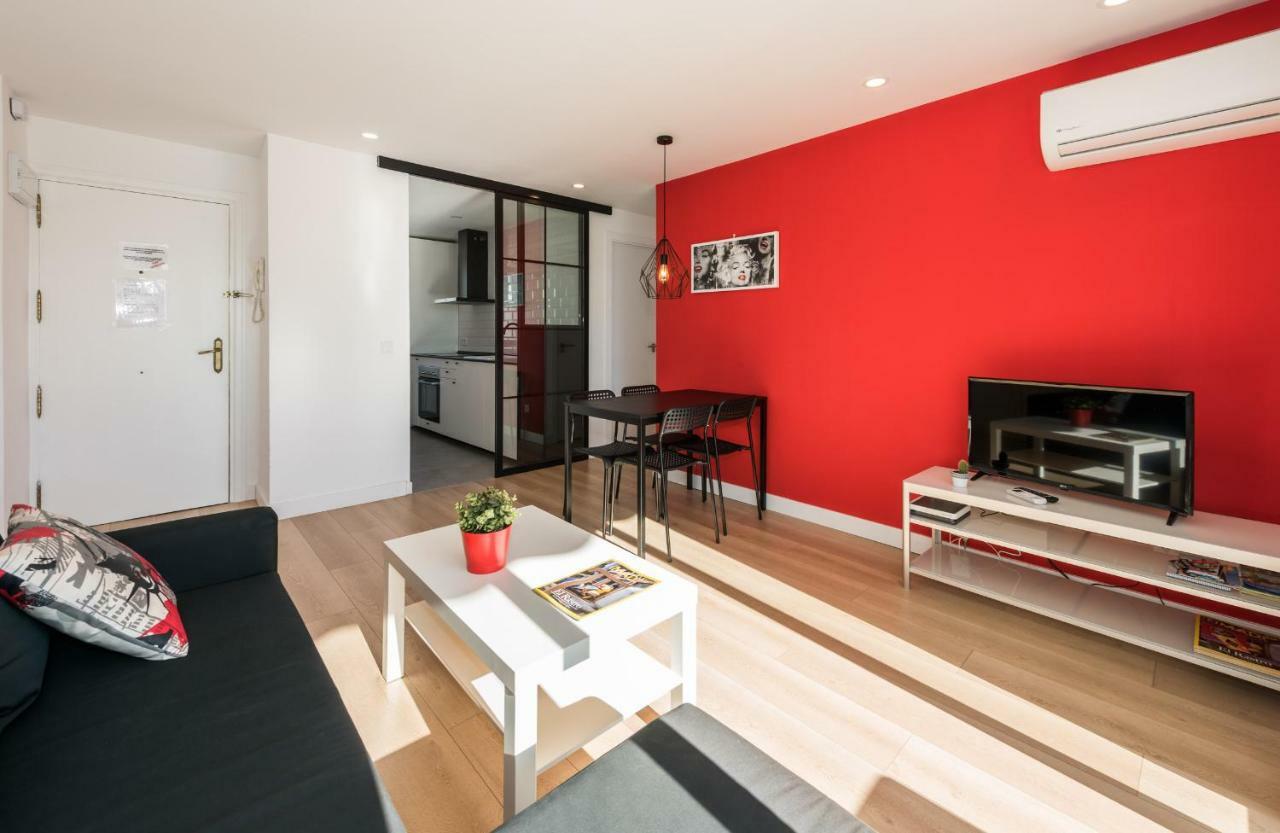 Ever House Ifema Mar De Cristal Madrid Bagian luar foto