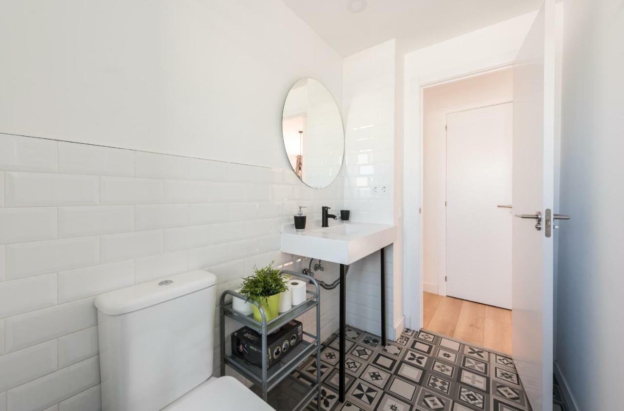 Ever House Ifema Mar De Cristal Madrid Bagian luar foto