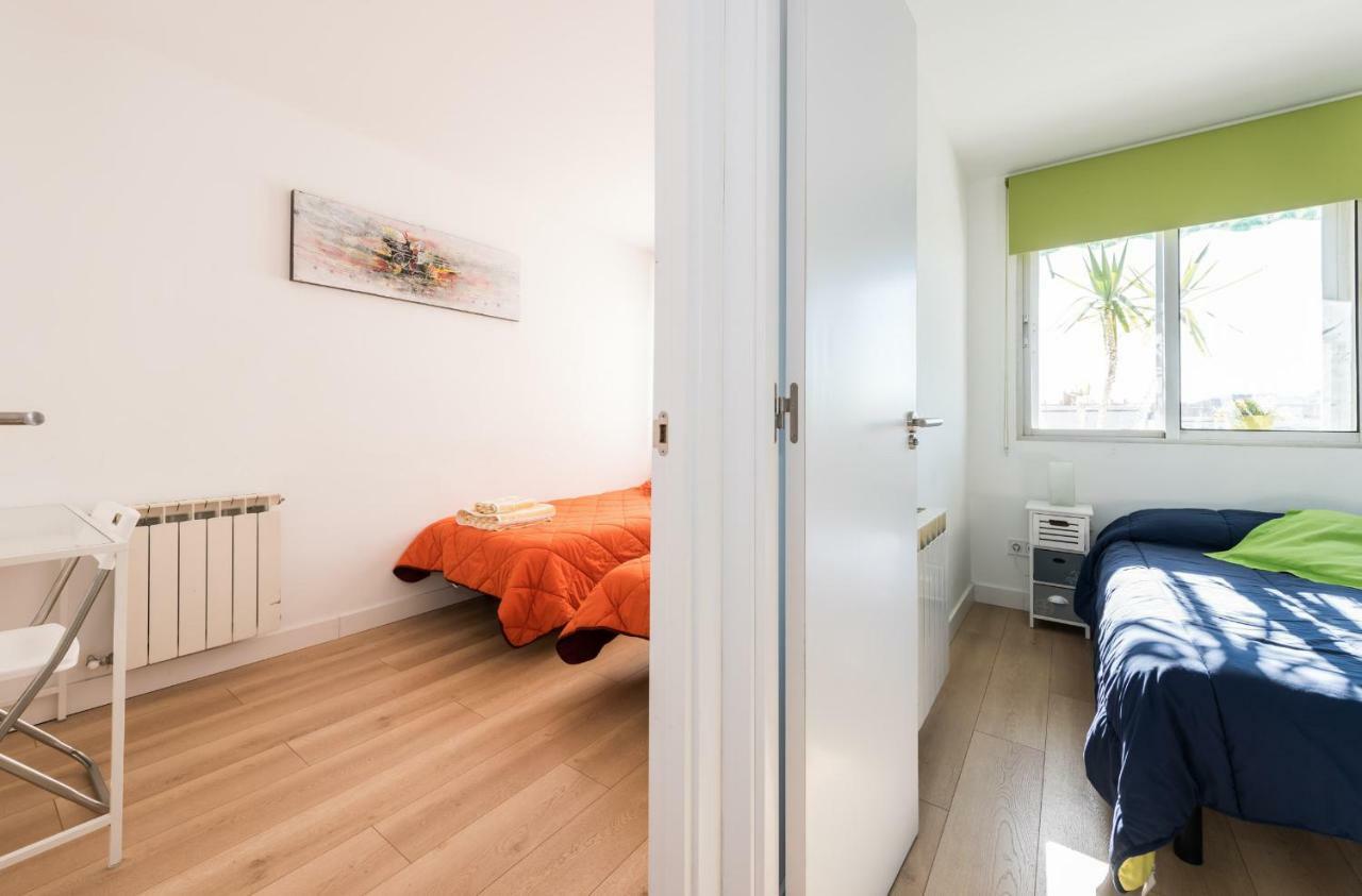 Ever House Ifema Mar De Cristal Madrid Bagian luar foto